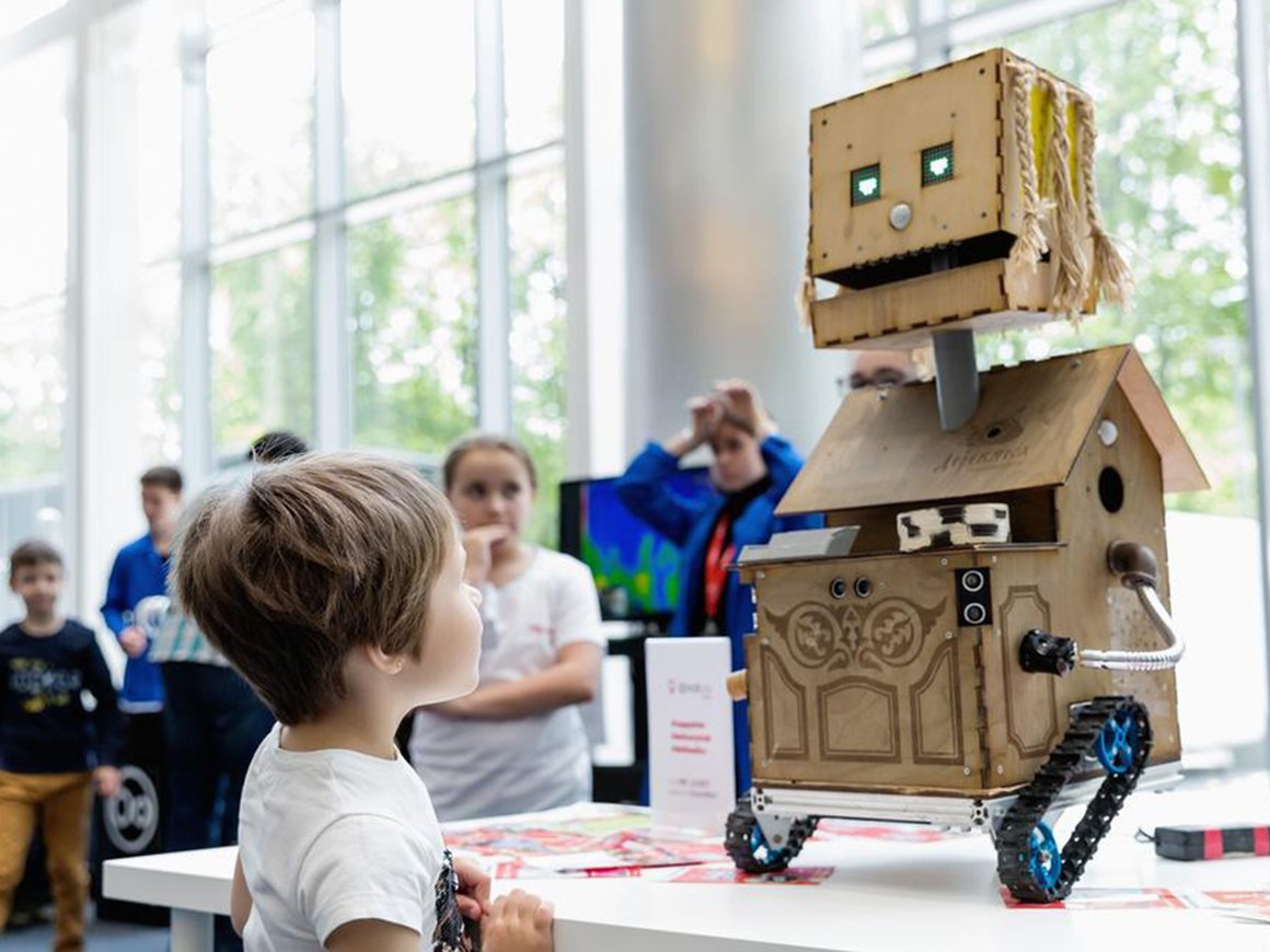 Зачем IT-компаниям работать со школами: опыт Mail.ru Group