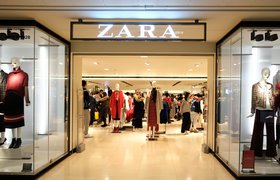 После закрытия магазинов Zara продолжила оформлять новые товары в России