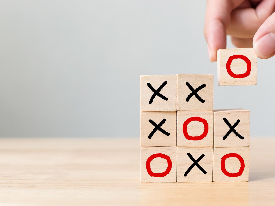 Лимит на покупку валюты, Warface разделят, смартфон F+ tech на «Авроре»: главное для бизнеса 17 апреля