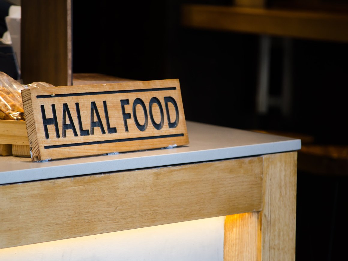 Во «Вкусно — и точка» появятся халяльные блюда