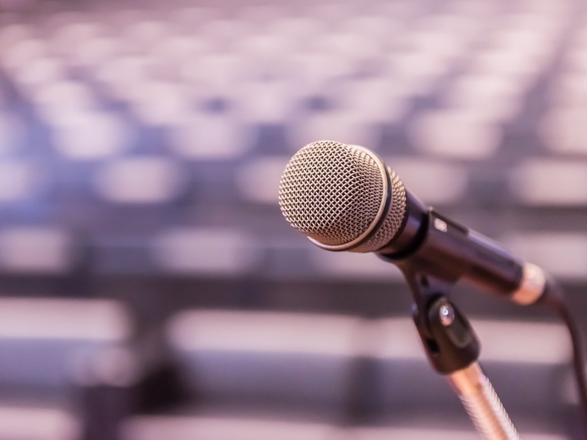 Четыре лайфхака для уверенного выступления на публике