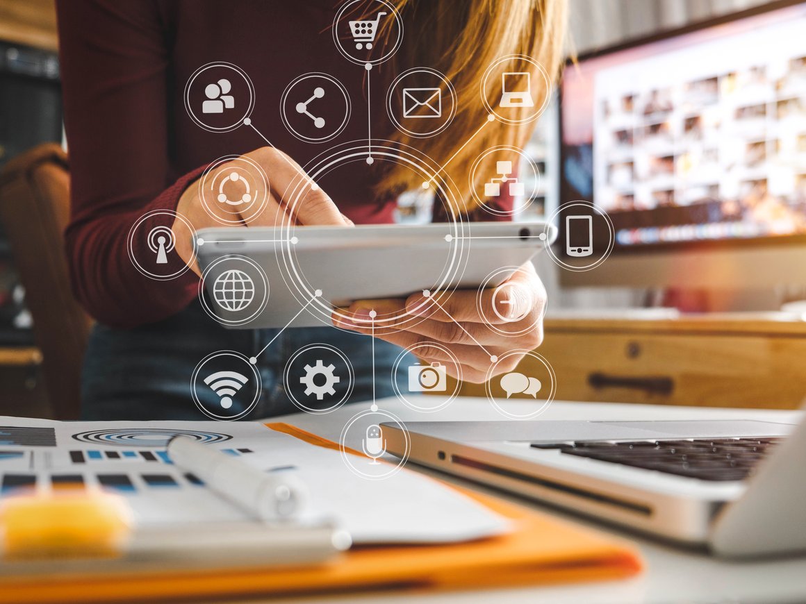 Как объединить маркетинг и PR для эффективной воронки продаж