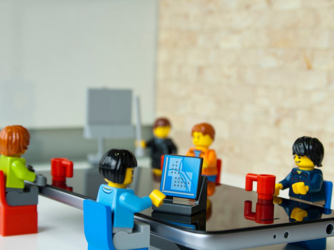 Трансформация IT-рынка, профицит ноутбуков: главное 13 февраля