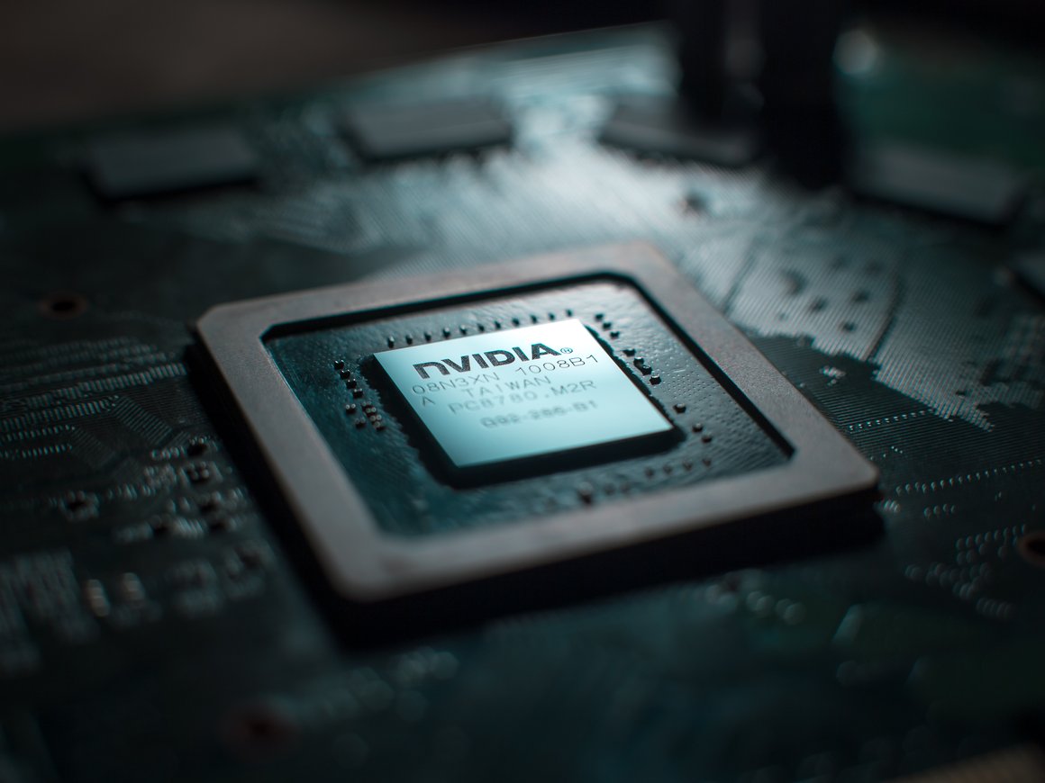 Американские власти запретили Nvidia экспорт в Китай и Россию чипов для машинного обучения