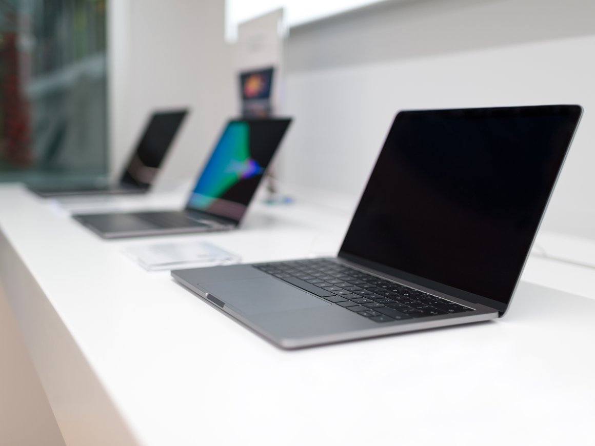 Мировые продажи персональных компьютеров рухнули в первом квартале на 29%