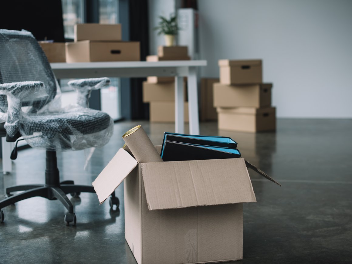 Санкции, эвакуация, ухудшение условий при выдаче наличных с валютных счетов: главное для бизнеса 26 сентября