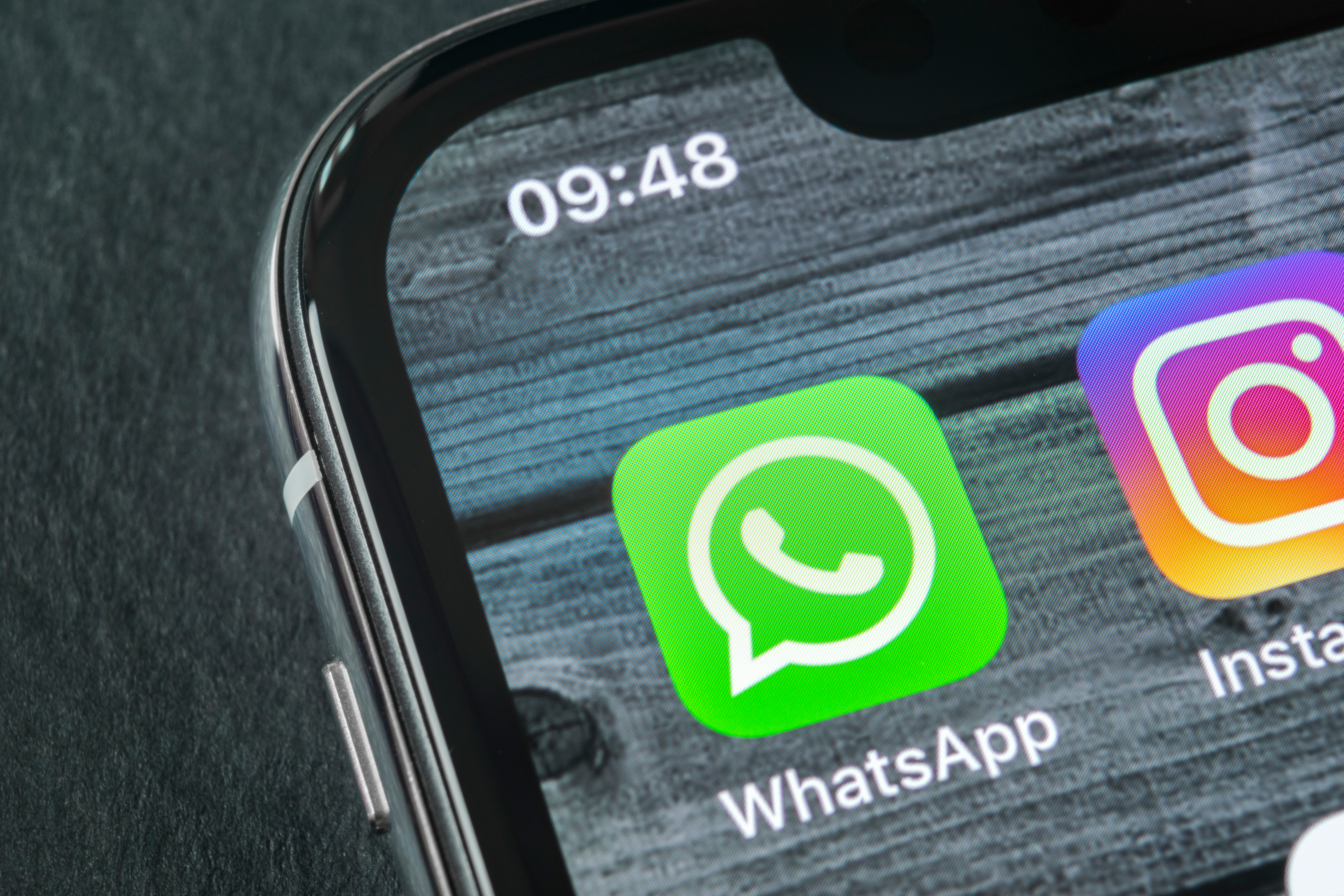 WhatsApp разрешит привязывать больше устройств к одной учётной записи
