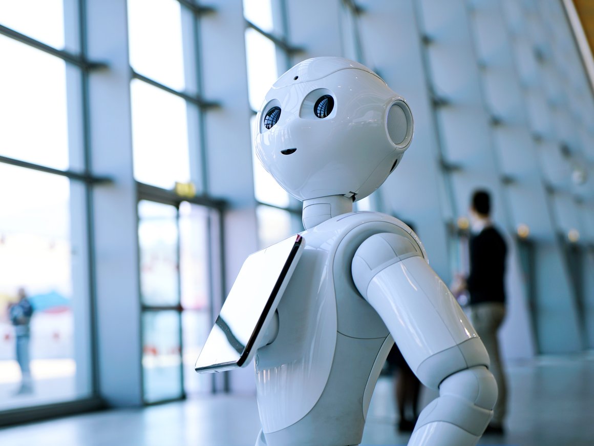 «Цифровая трансформация должна служить людям, а не наоборот»: как в Японии строят новое цифровое общество