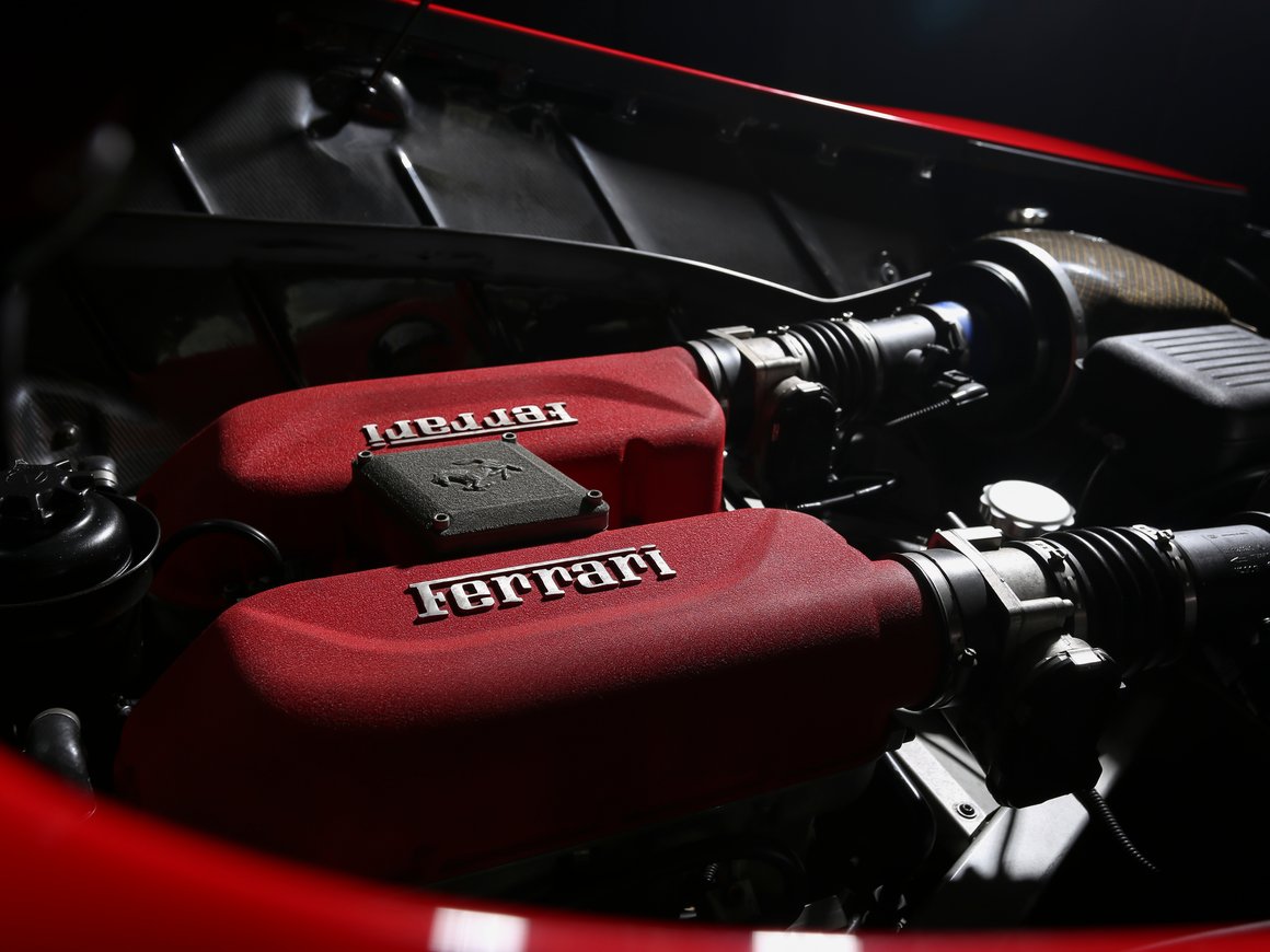 Bloomberg: Ferrari и Porsche сорвали закон о запрете двигателей внутреннего сгорания в ЕС