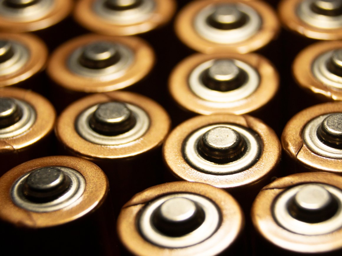 В России начались продажи батареек заменившего Duracell бренда