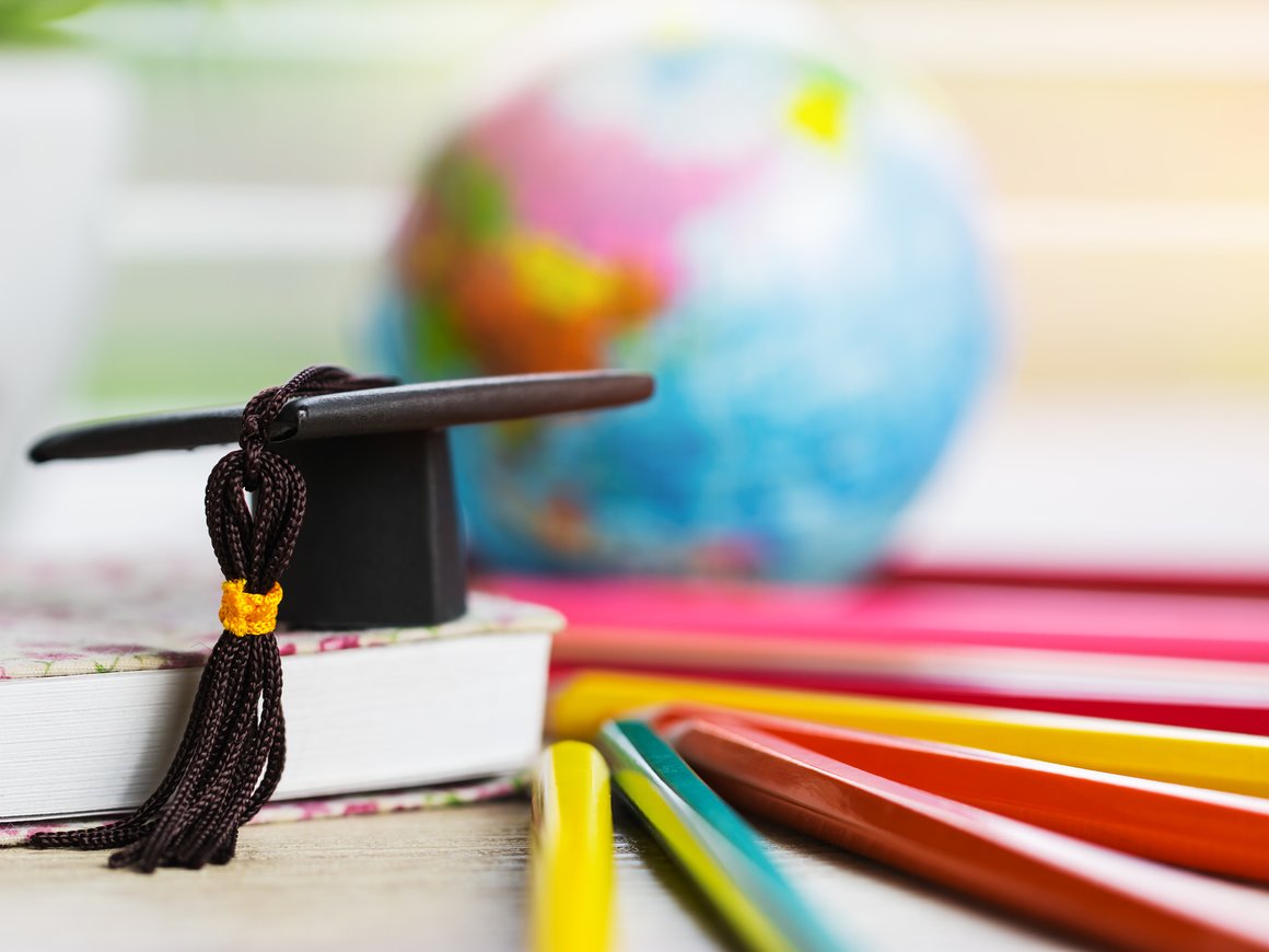 Зачисление в зарубежный университет в 2023-2024: возможности и советы