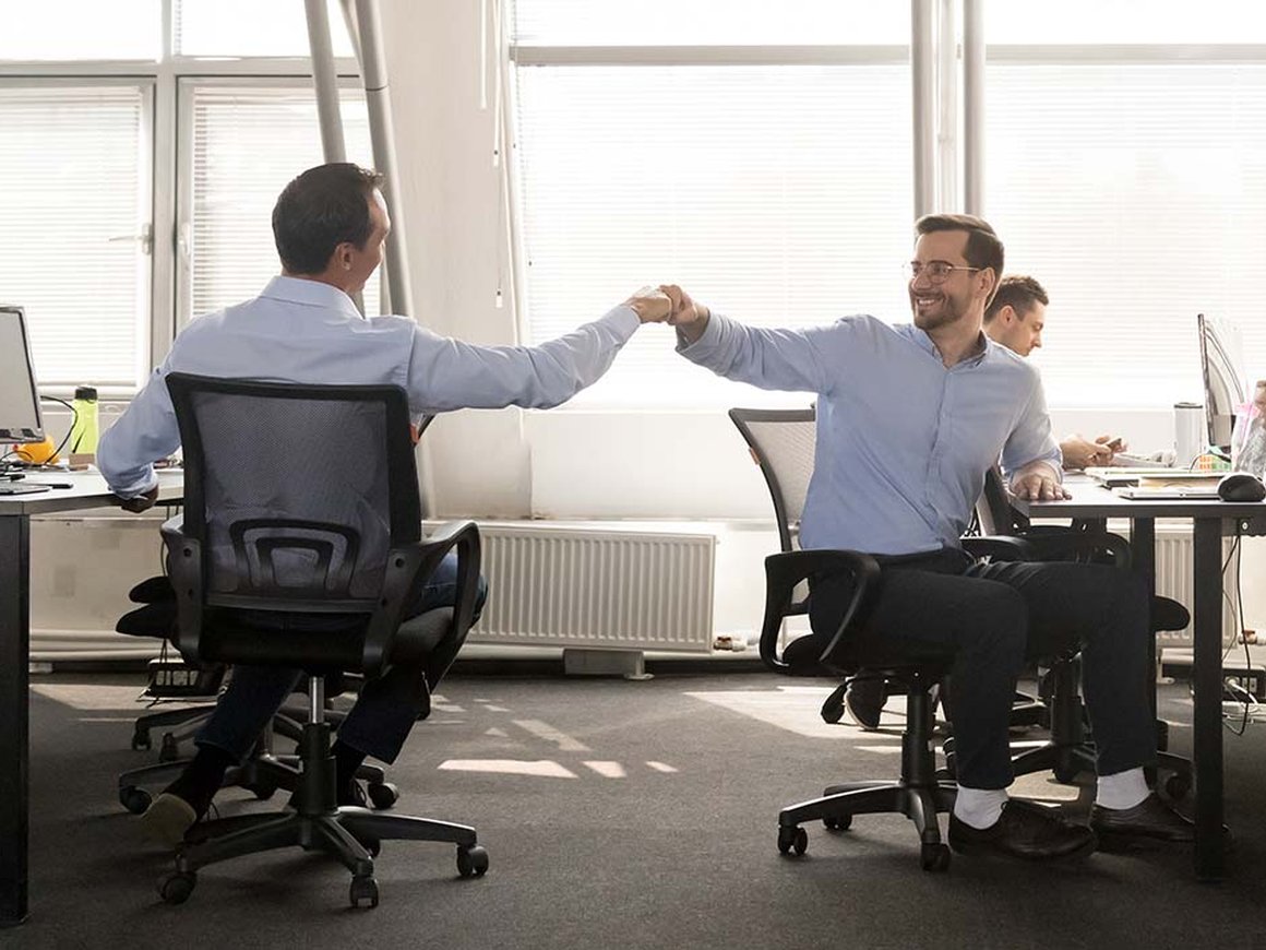 Как «эмоциональная компенсация» помогает удерживать сотрудников