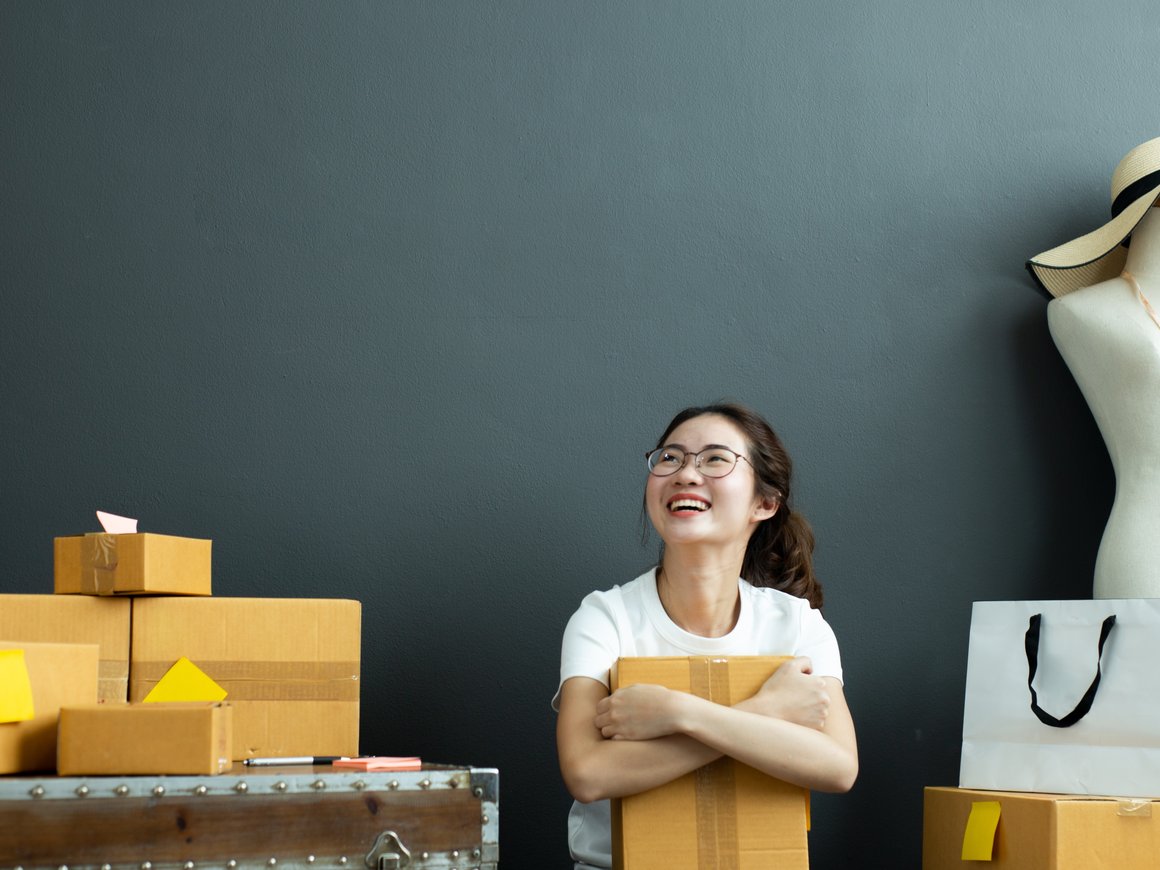 Ценообразование на маркетплейсах: из чего складывается цена и как рассчитать прибыль при размещении