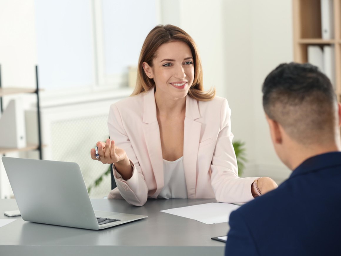 Слишком высокие ожидания по зарплате: в HeadHunter назвали главные причины отказа в трудоустройстве