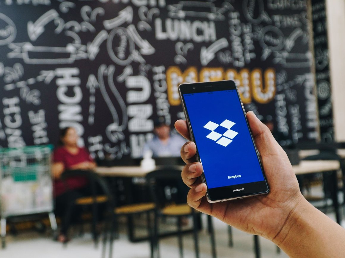 Привлечь 4 млн пользователей за 15 месяцев: кейс Dropbox