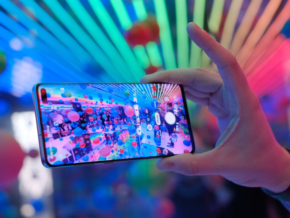 Выпуск 5G-смартфонов Samsung сократится на 30%