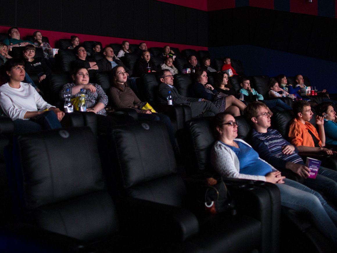 Владельцы кинотеатров подсчитали, сколько потеряли из-за отмены голливудских премьер