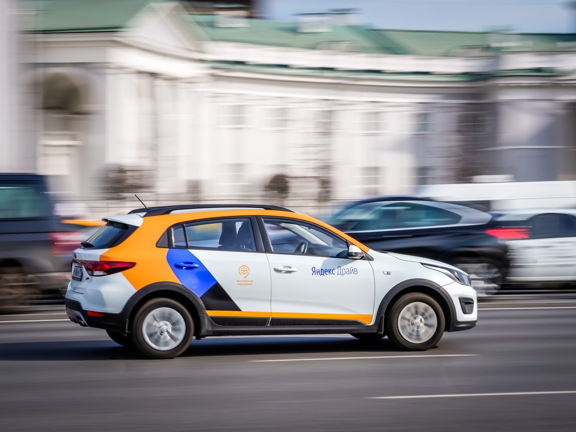 Пользователи «Яндекс.Драйва» смогут арендовать автомобиль по QR-коду