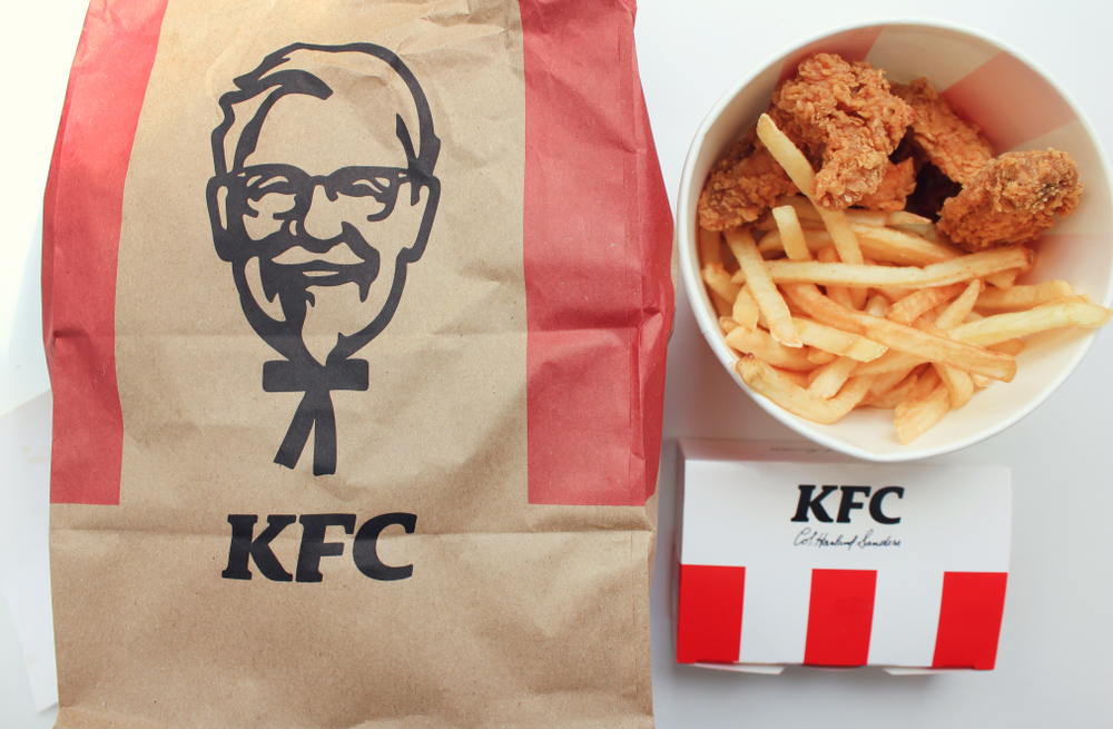 KFC в России перешел на формат «на вынос», McDonald's пообещал не повышать цены