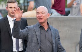 Джефф Безос покинул должность генерального директора Amazon