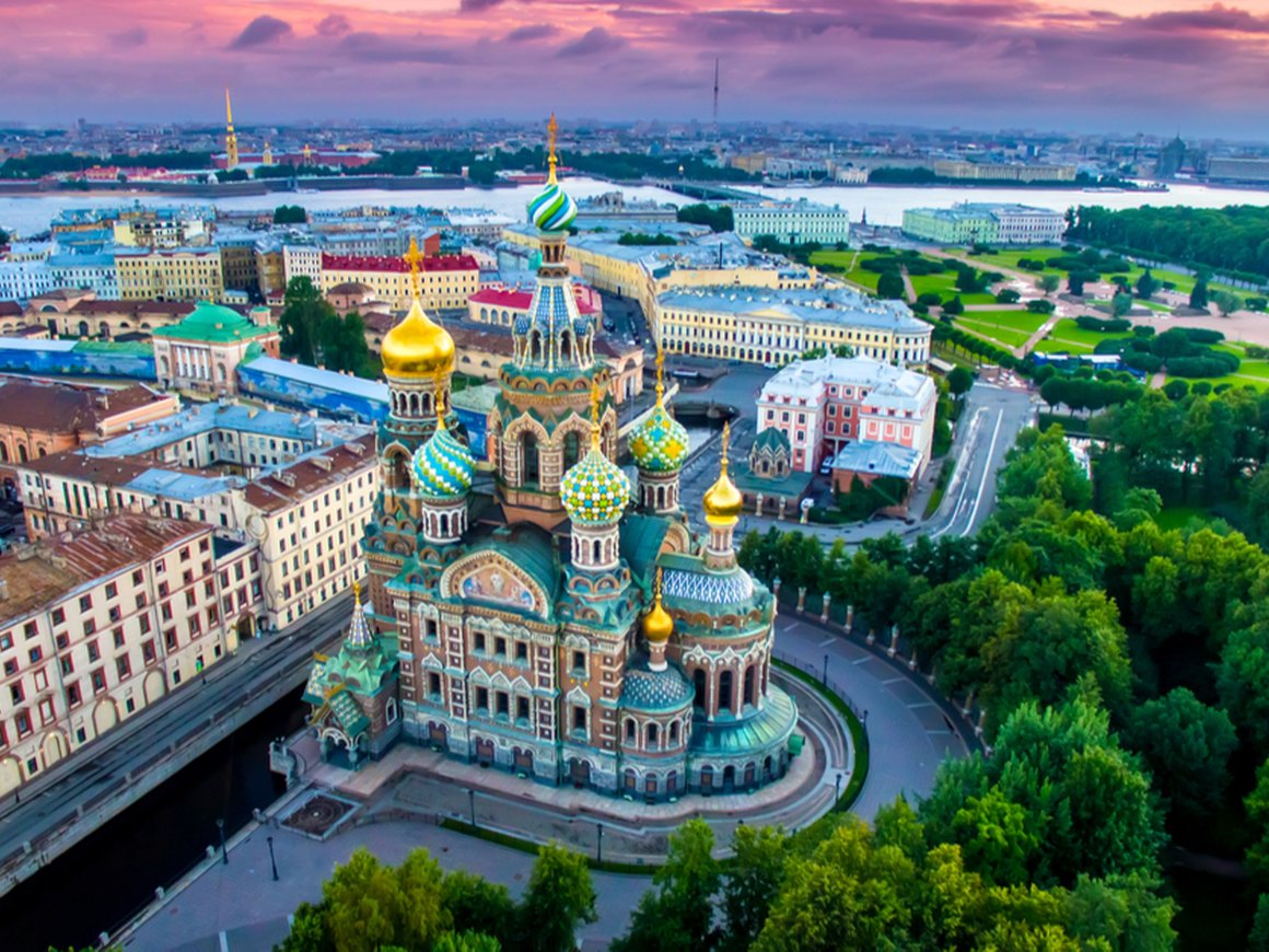 Турпоток в Россию в 2022 году упал в 25 раз по сравнению с доковидным 2019 годом