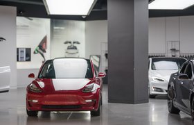 Tesla выпустила и продала рекордное число электромобилей в 2021 году