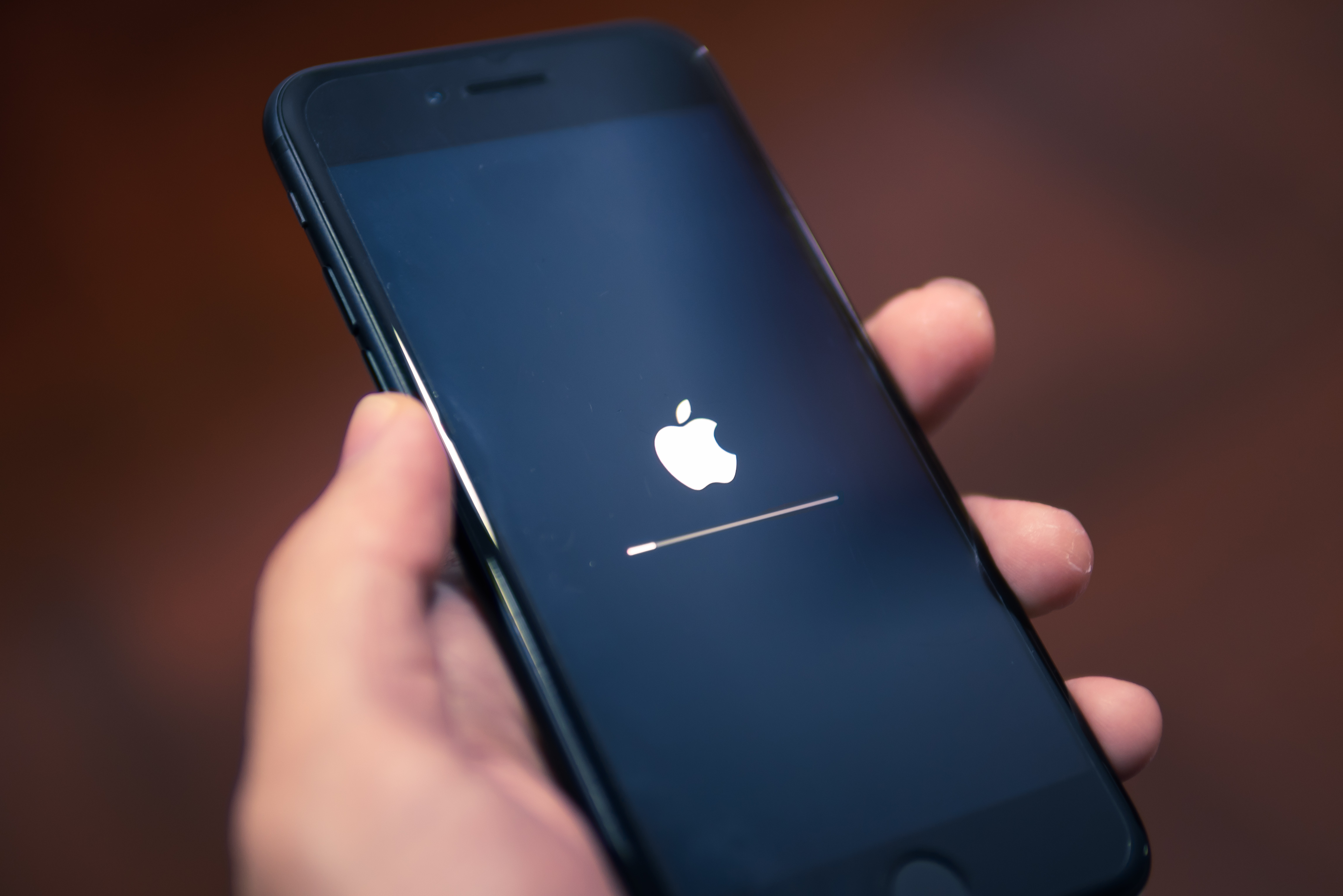 Bloomberg узнал детали крупнейшего в истории обновления iOS для iPhone