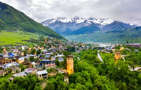 Сложно ли открыть туристический бизнес в Грузии? Рассказывает создатель авторских мототуров из России