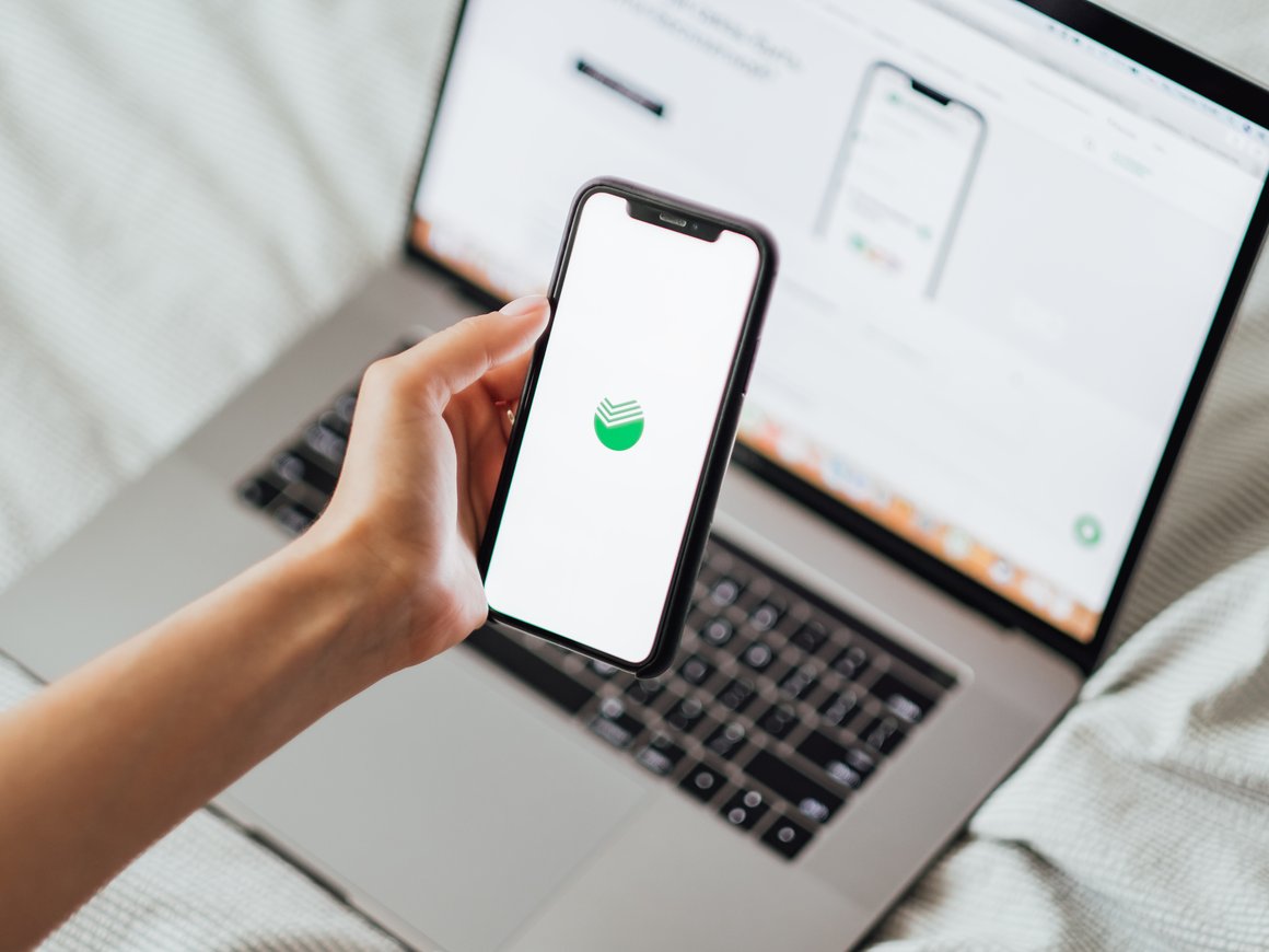 Приложение Сбербанка «СБОЛ» снова появилось в App Store