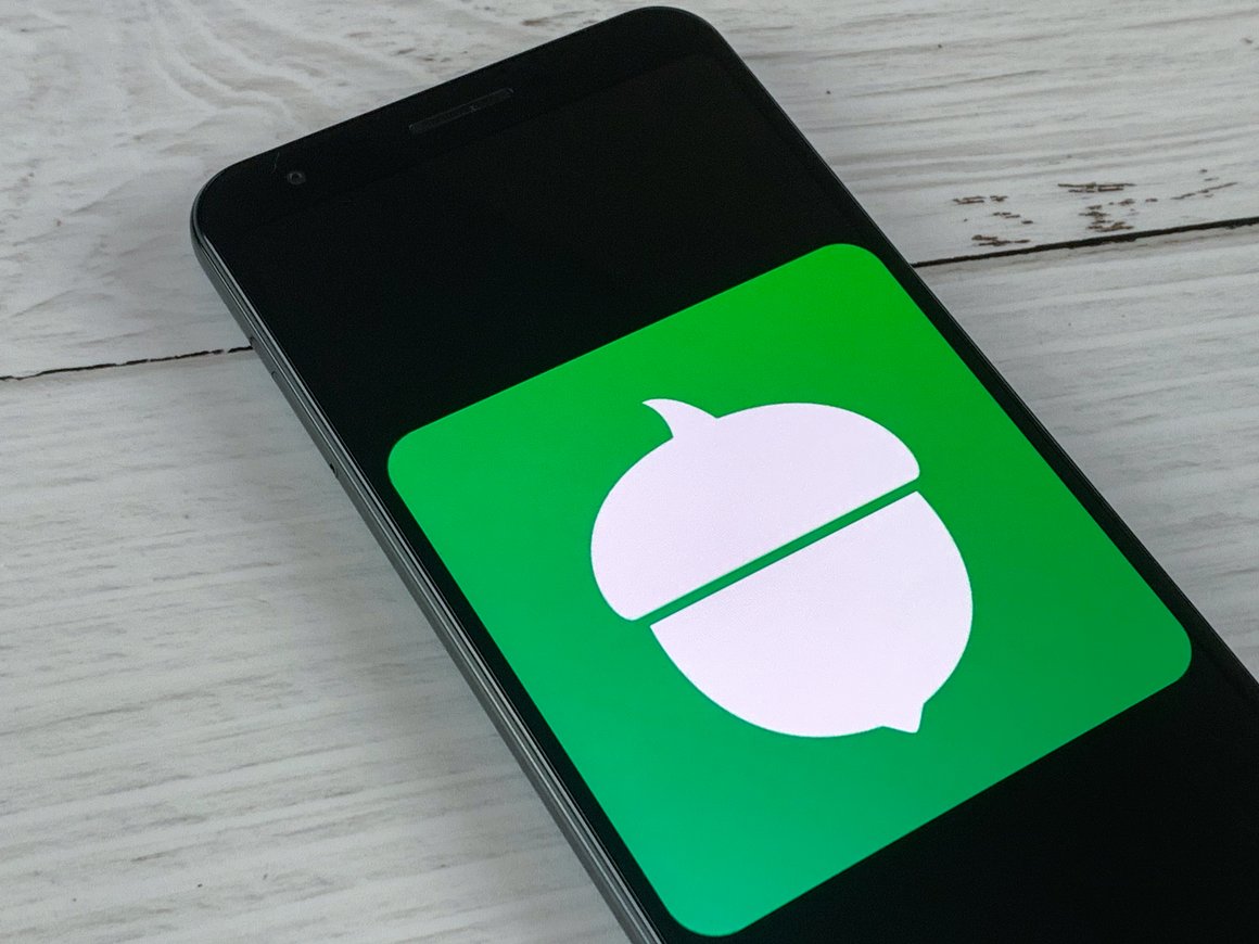 Компания Acorns — как инвестировать сдачу?