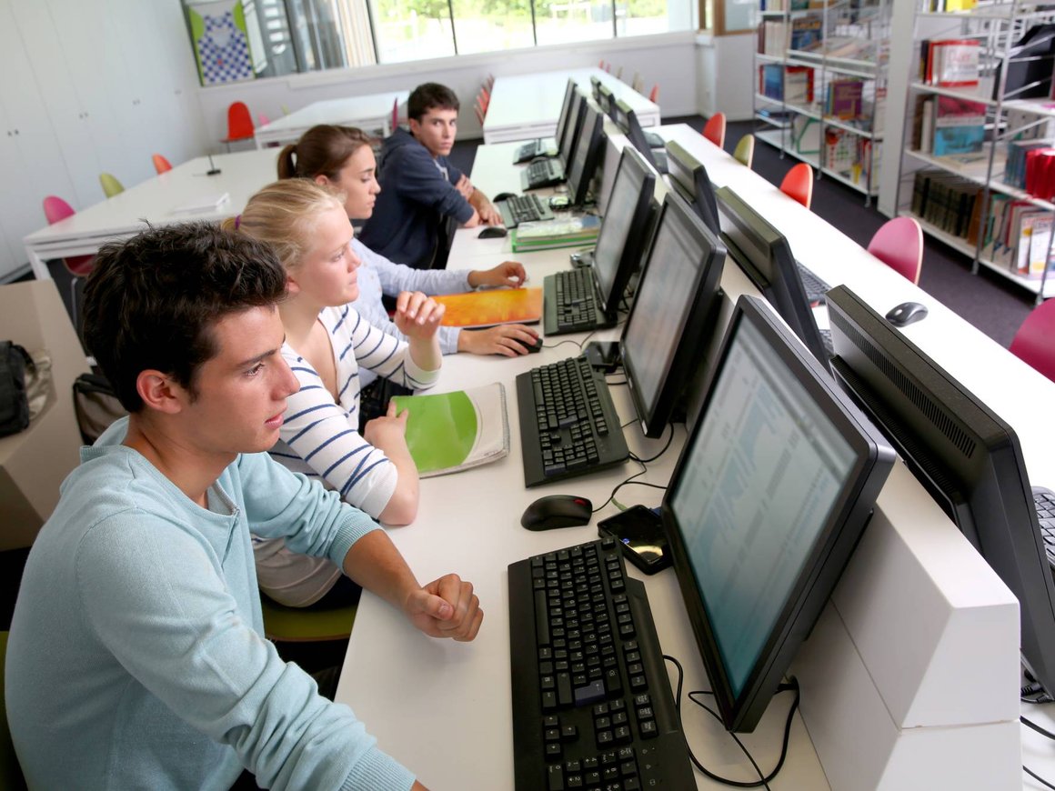 OpenAI обучит школьников в Эстонии навыкам работы с ИИ