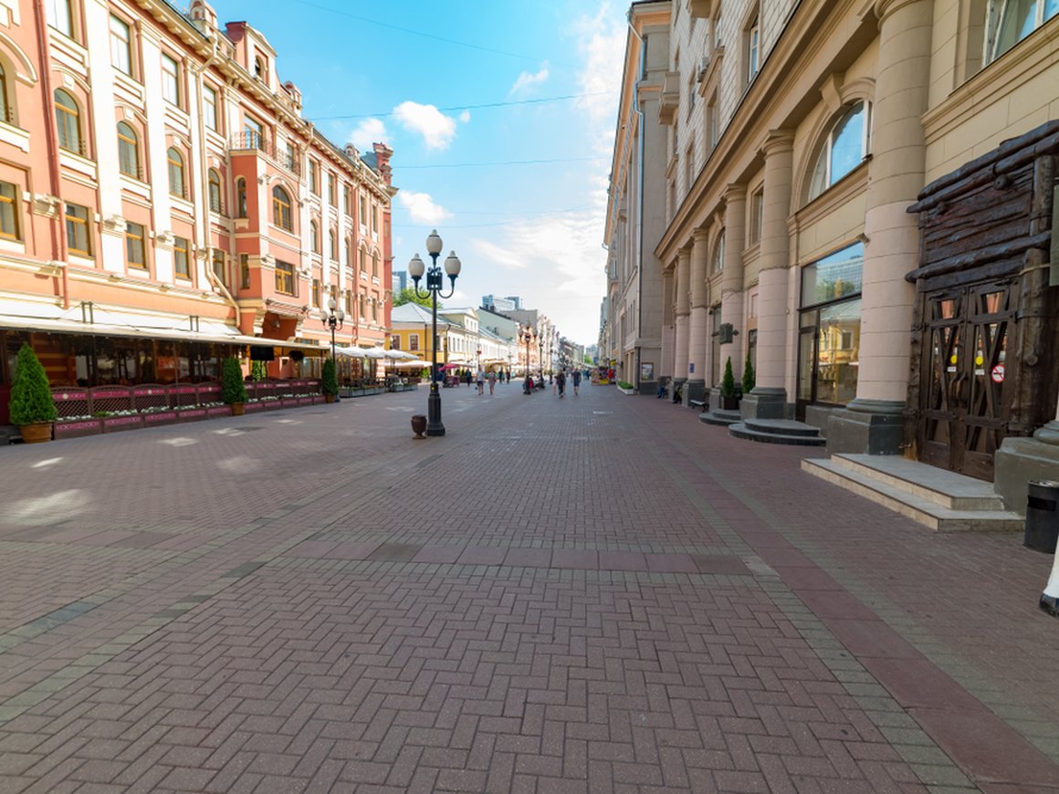 В Москве закроют рестораны, парки и часть магазинов