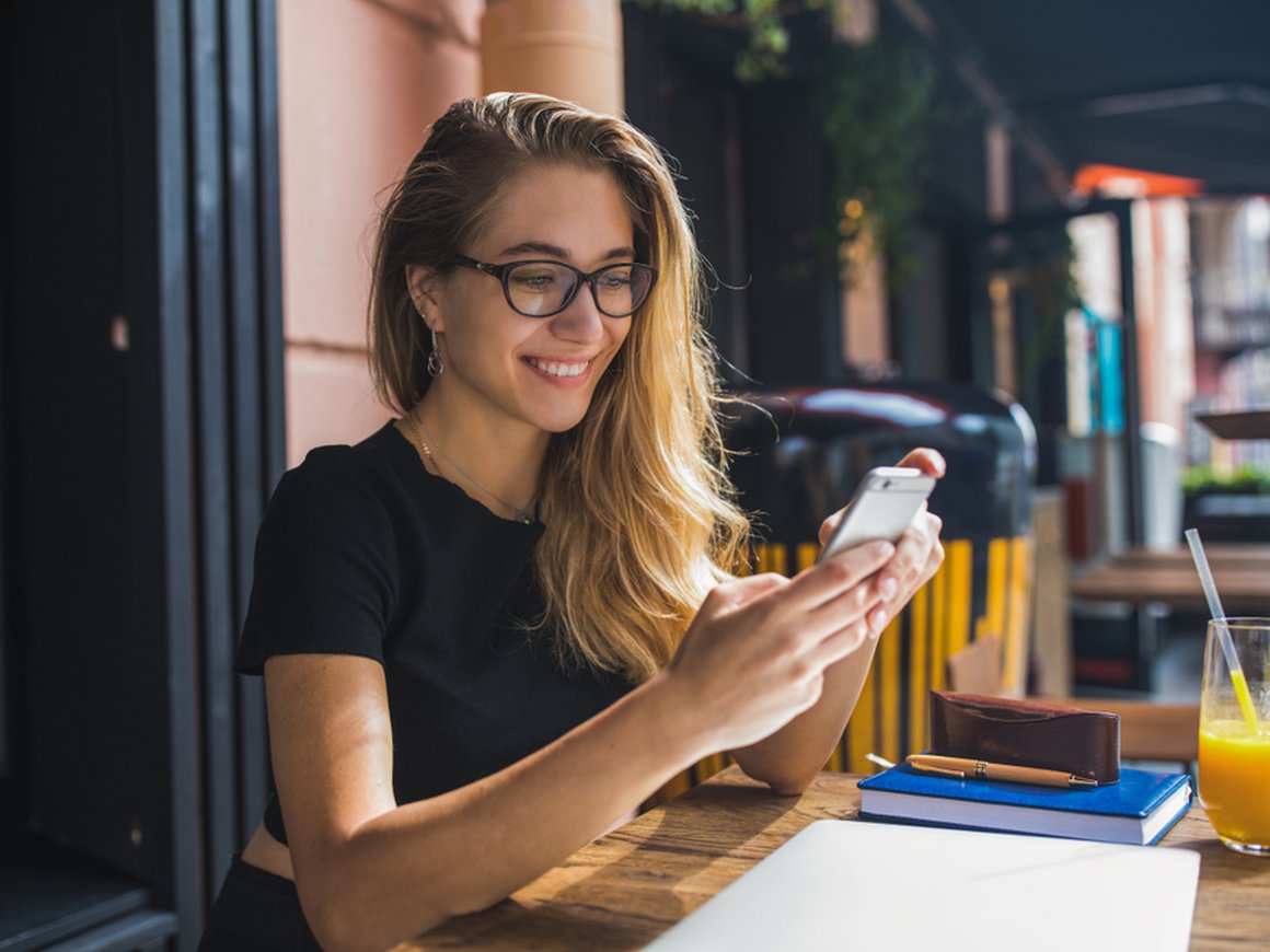 Как найти онлайн-репетитора для ребёнка и почему нельзя отказываться от игр