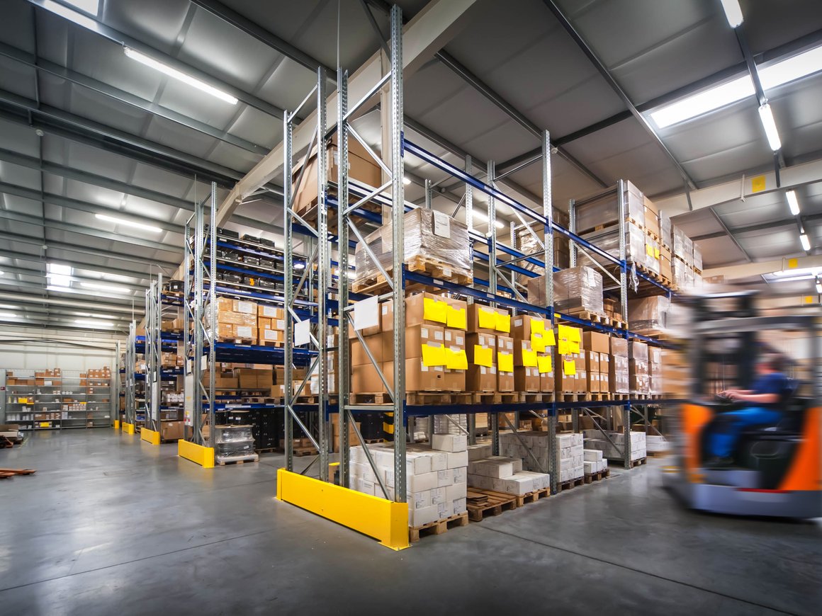 Как выйти на Ozon: нюансы работы с маркетплейсом