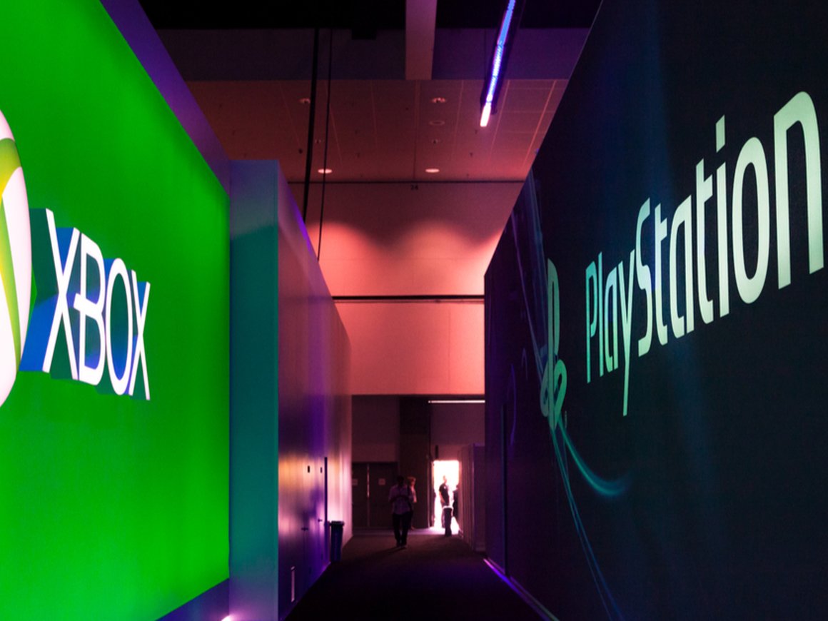 Sony обогнала Microsoft вдвое по продажам фирменных игровых приставок