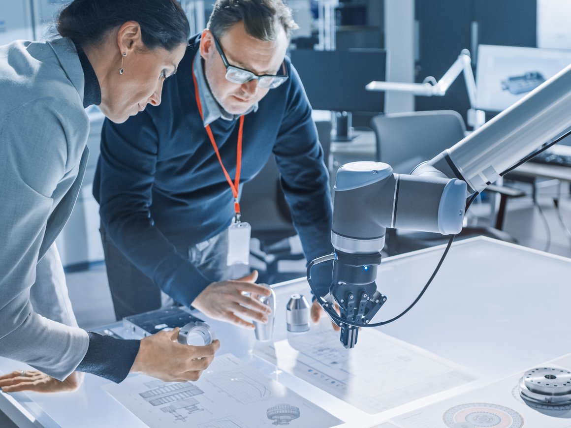 Ozon создаст роботов для сортировки и доставки товаров