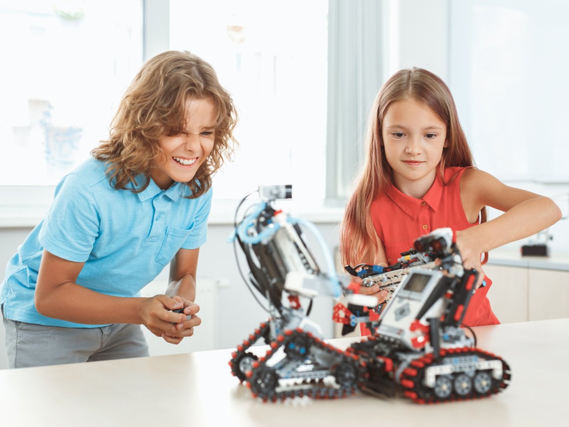 В технопарке МАИ открылись технологические лаборатории для школьников