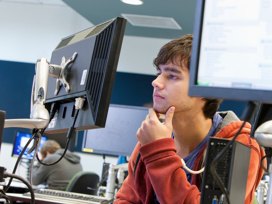 ЕГЭ по информатике переведут на российские операционные системы