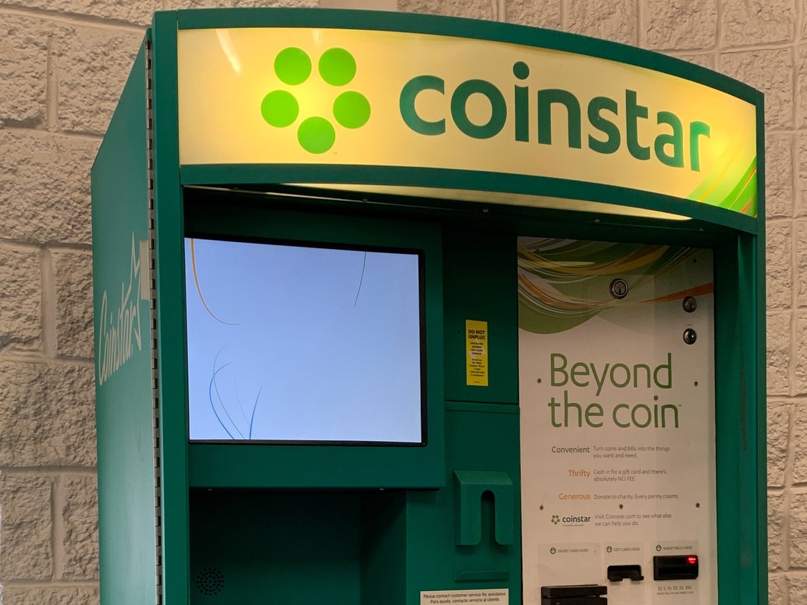 Крупнейший в мире ритейлер установил в своих магазинах биткоин-обменники