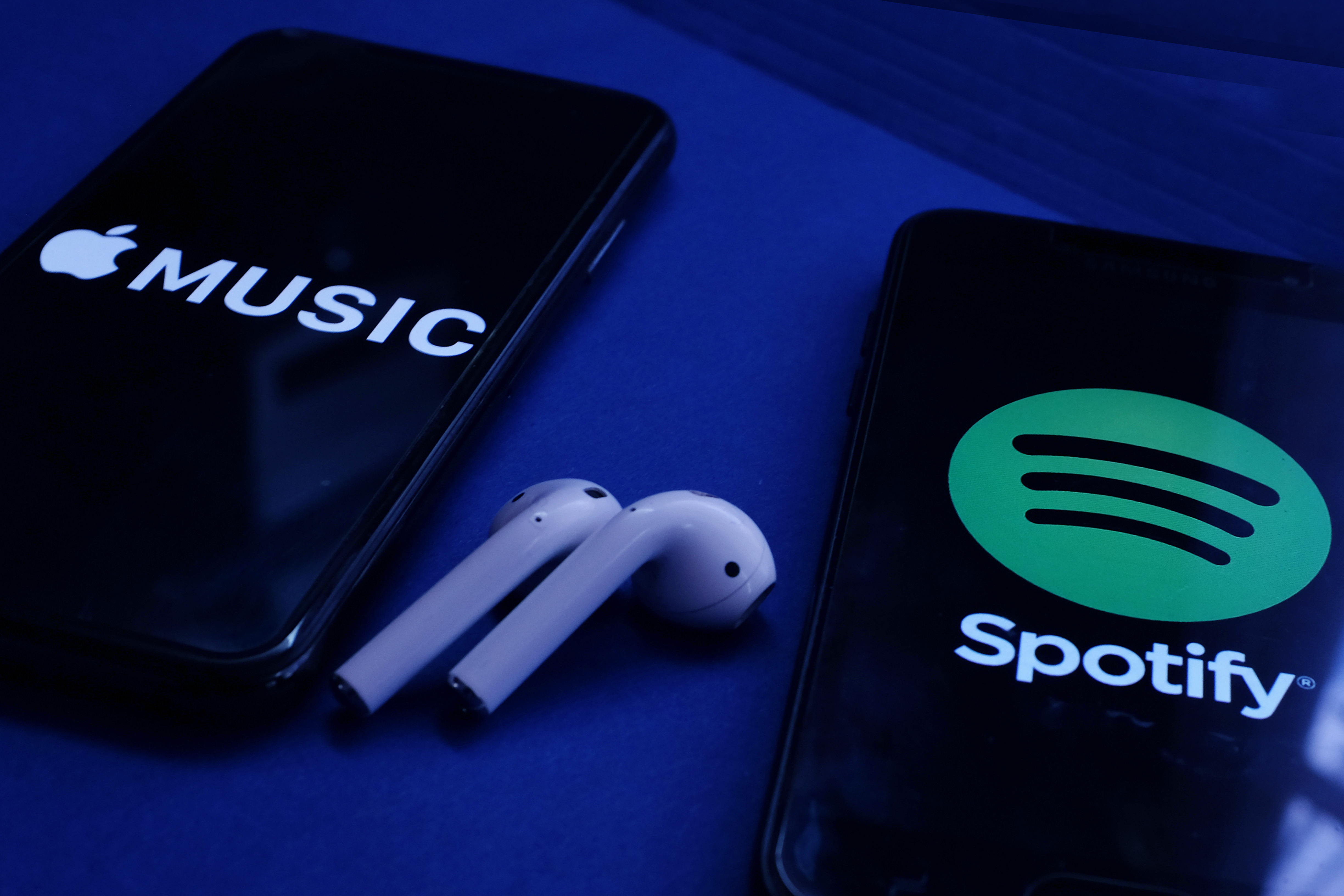 Apple Music предложила артистам доход выше Spotify
