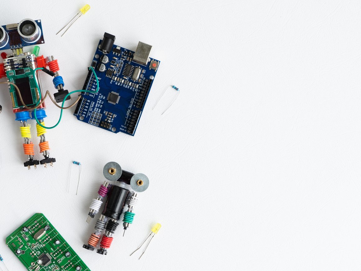 Шесть самых крошечных роботов в мире