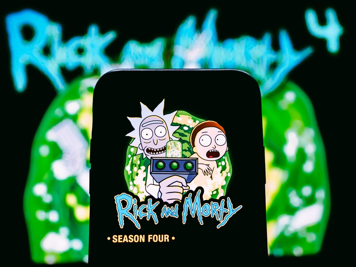 «Моторика» сделала протез руки в дизайне популярного анимационного сериала