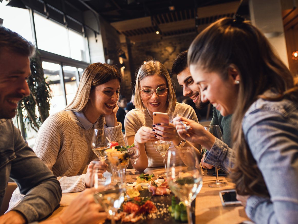 Открыть ресторан в 2023 году: тренды, особенности, маркетинговая стратегия