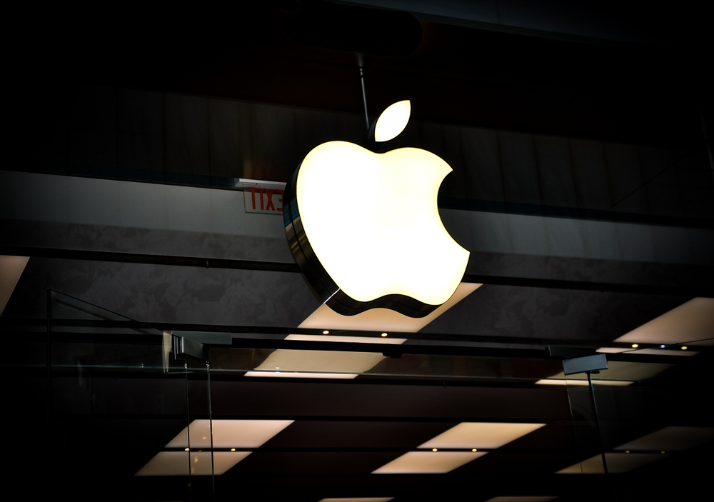 Суд присяжных обязал Apple выплатить $300 млн компании Optis по патентному делу