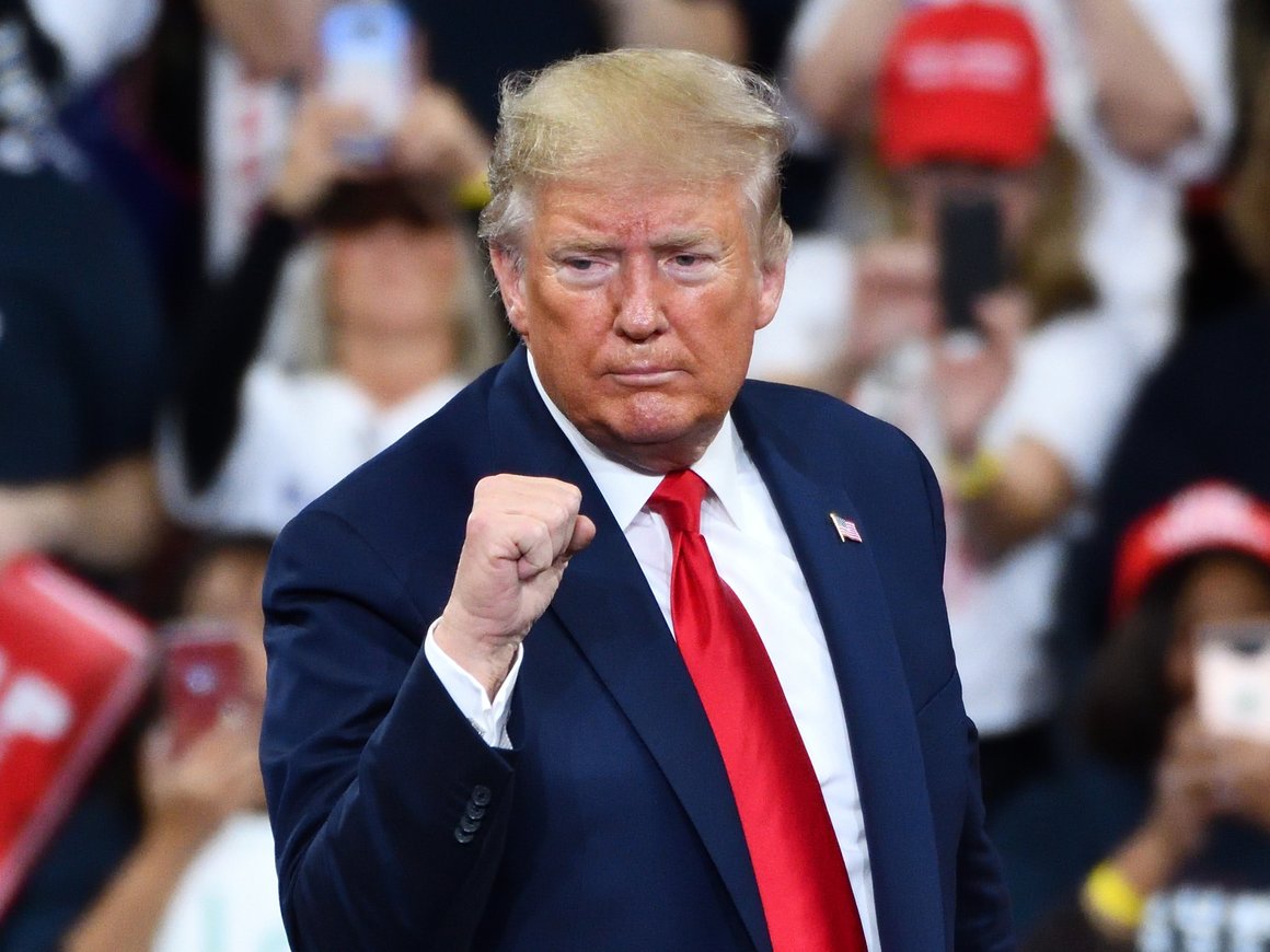 Дональд Трамп владеет криптовалютой на $500 тыс.