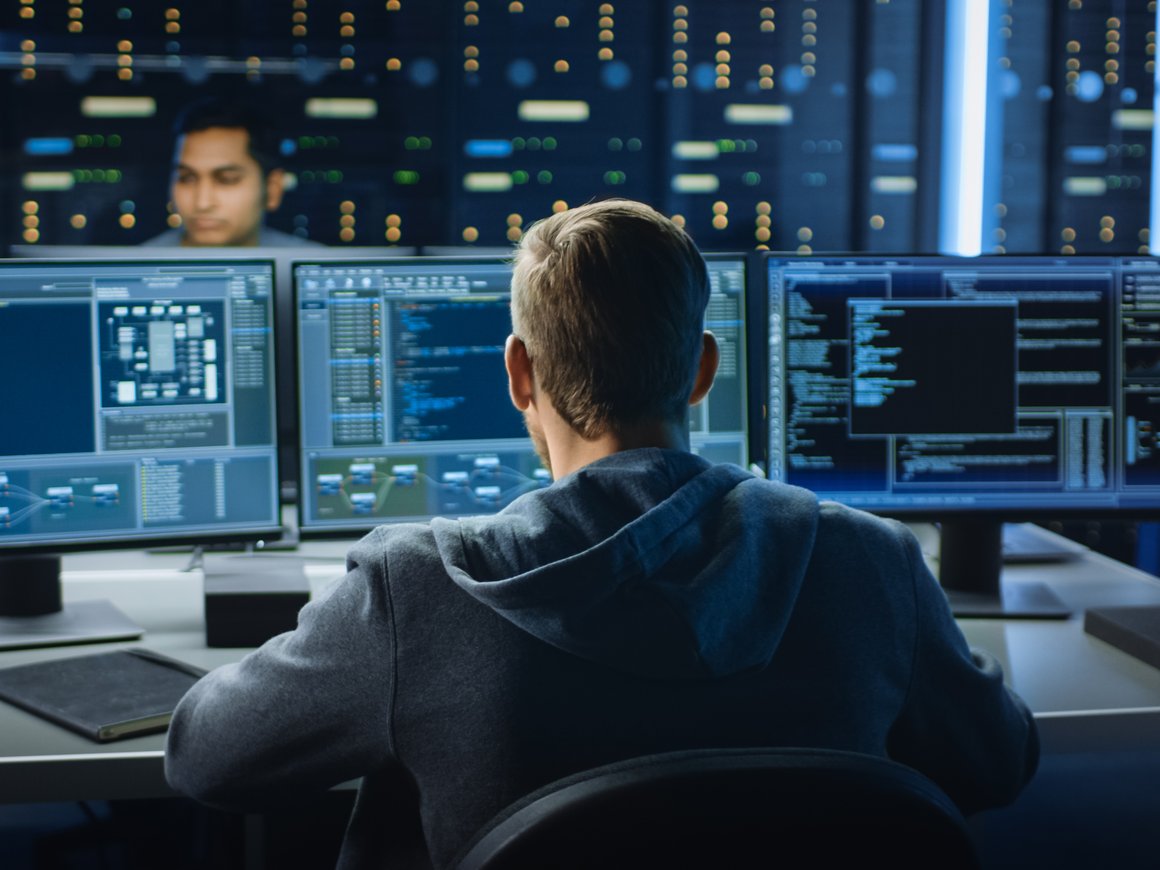 Большинство российских компаний не внедряет серьезных средств защиты от хакерских атак