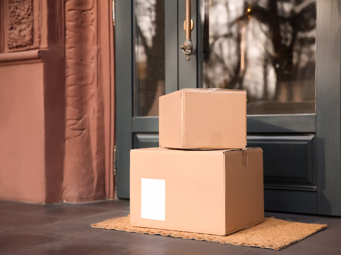 Курьерская доставка: как настроить и использовать