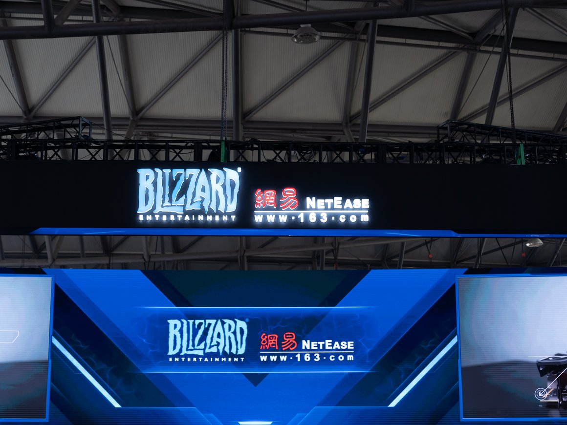 Разработчик игр Activision Blizzard выплатит пострадавшим сотрудникам по делу о сексуальных домогательствах $18 млн