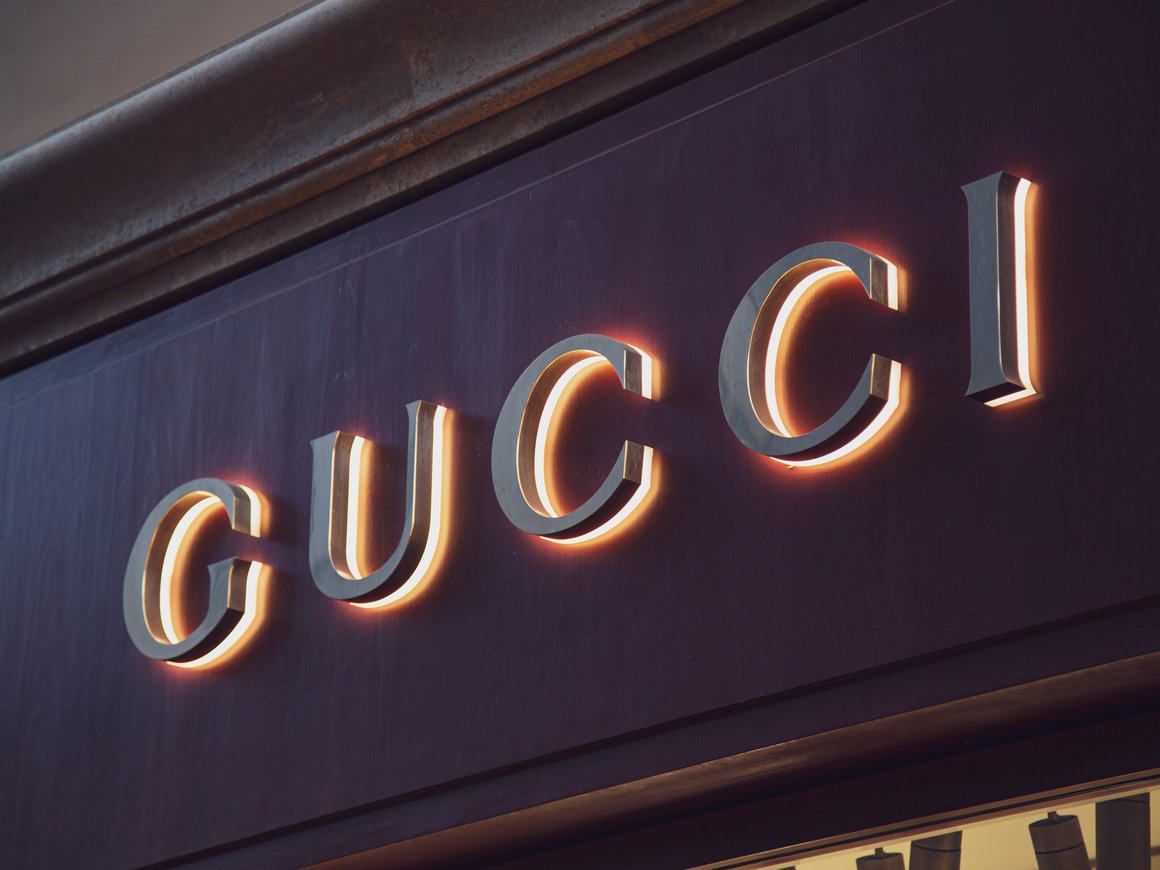 Fashion-стартап Seamm предложил перенести моду в метавселенную и собрал $1,7 млн