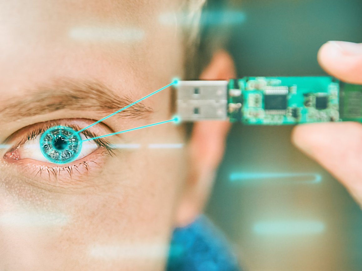 Исследование: половина россиян не поддержала создание единой биометрической системы